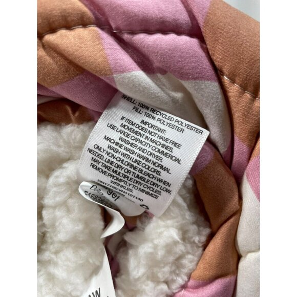 Room Essentials Faux Shearling Reversible Comforter Twin/XL Pink Plaid 66 x 94" - Picture 12 of 12